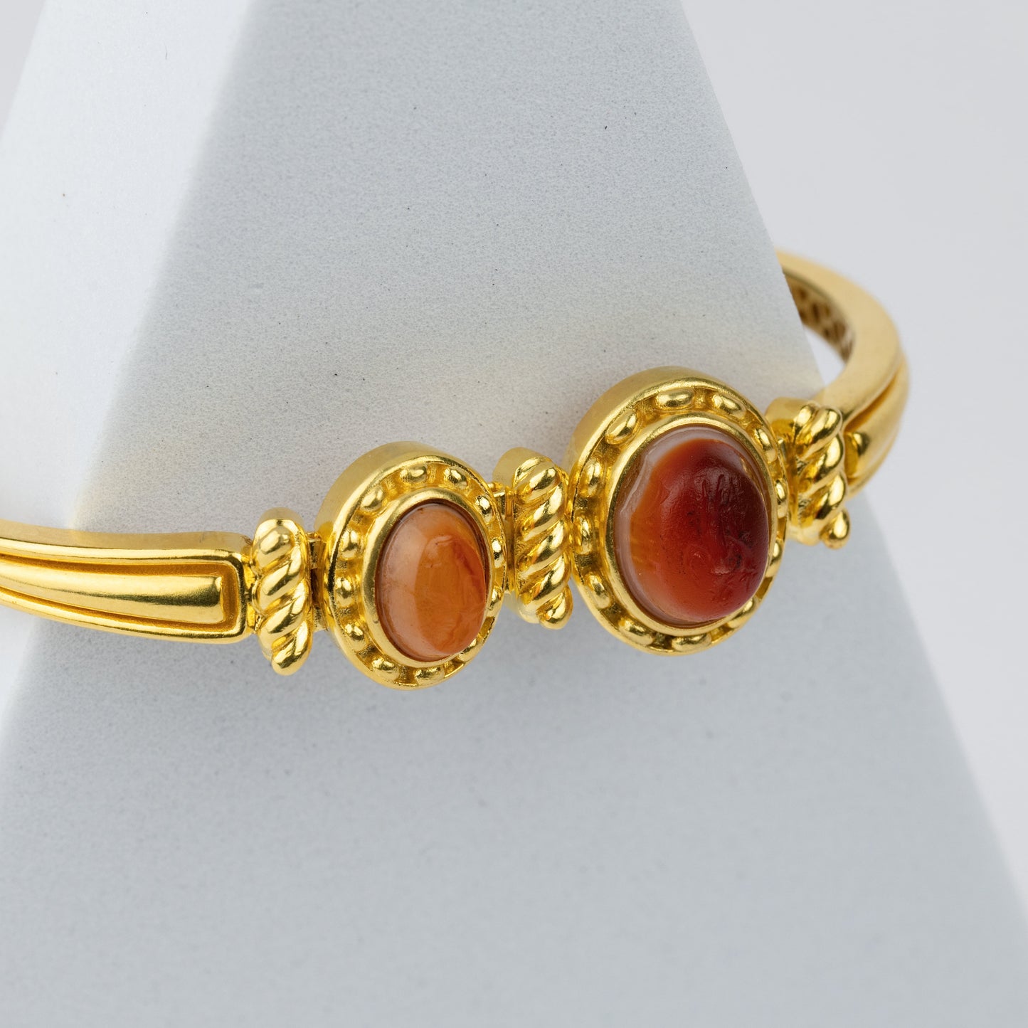 18K Gold Twin Carnelian Intaglio Bangle