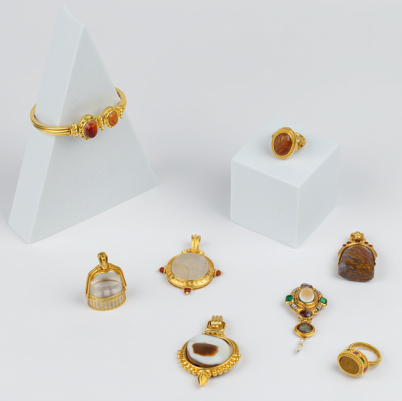 18K Gold Roman-Style Carnelian Intaglio Ring