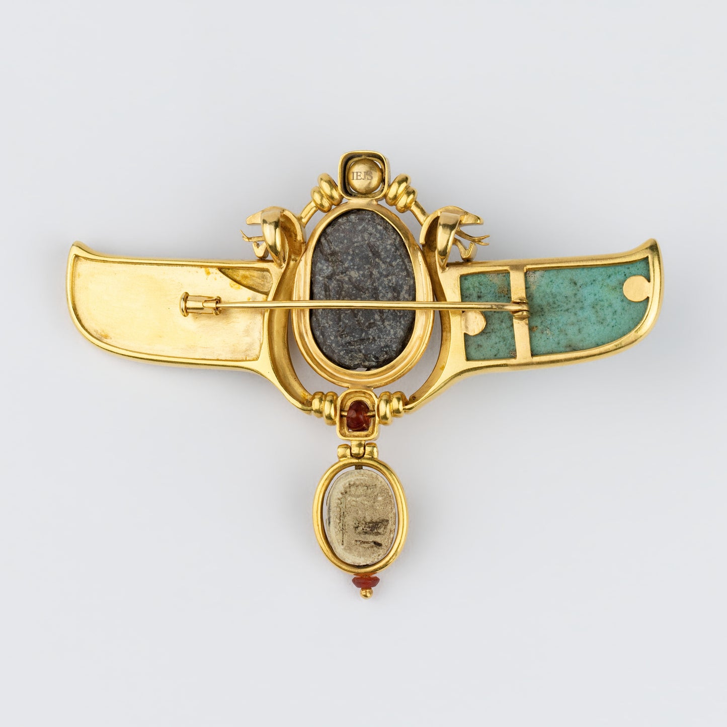 18K Gold Egyptian Revival Winged Scarab Brooch