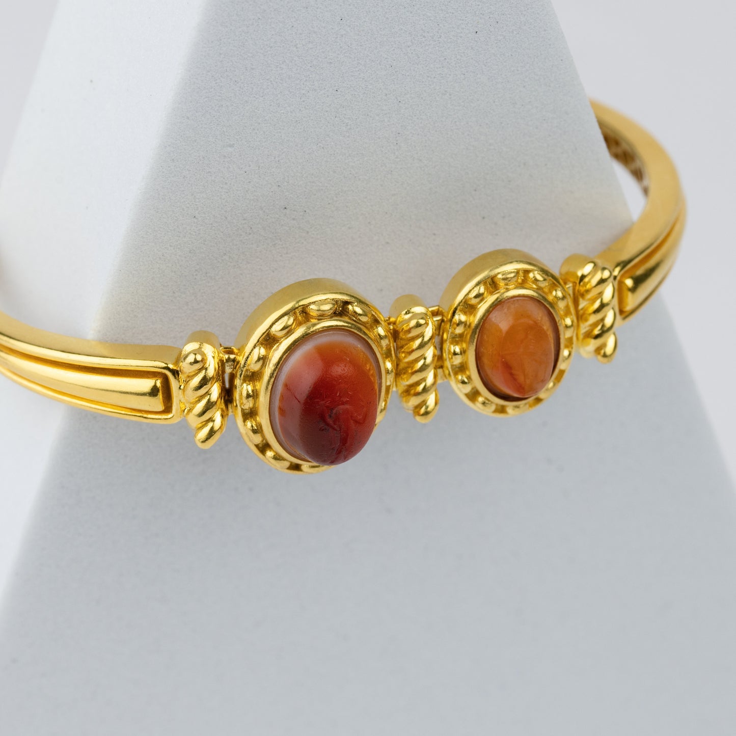 18K Gold Twin Carnelian Intaglio Bangle