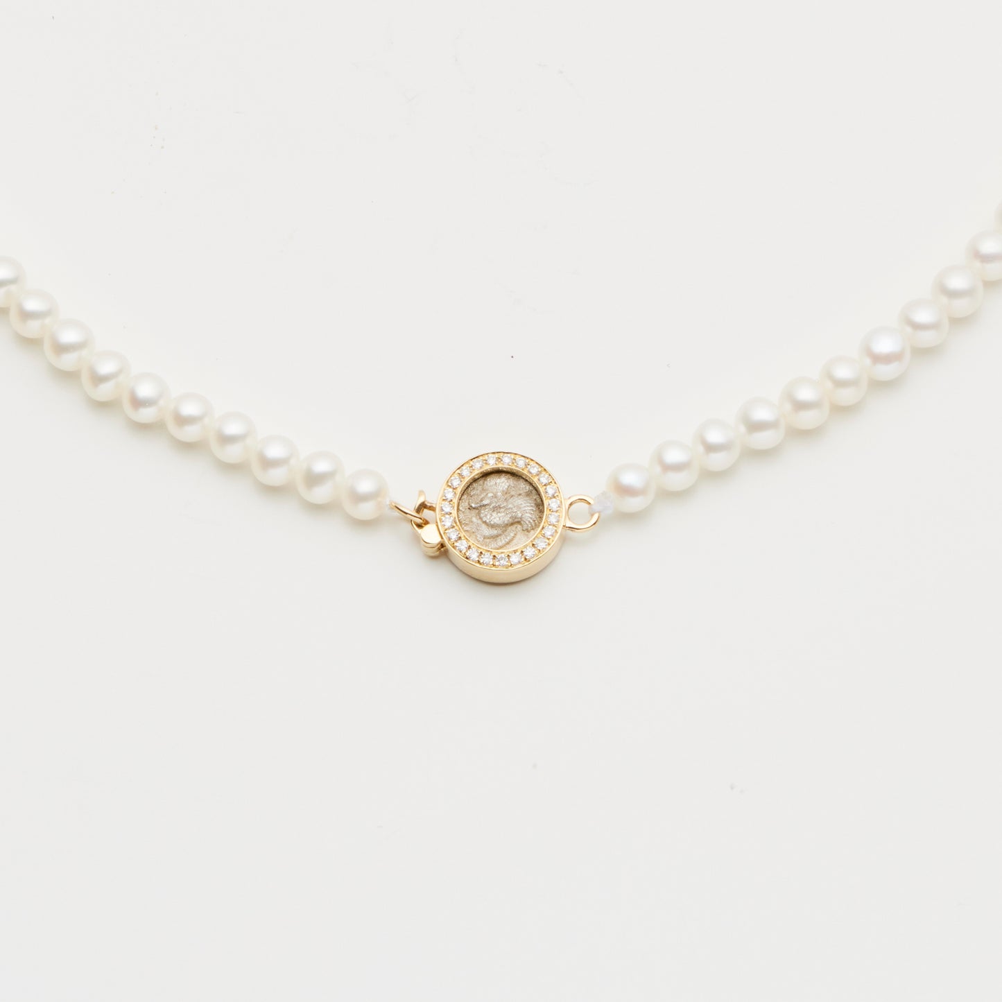 Pearls/ 18K Gold Necklace