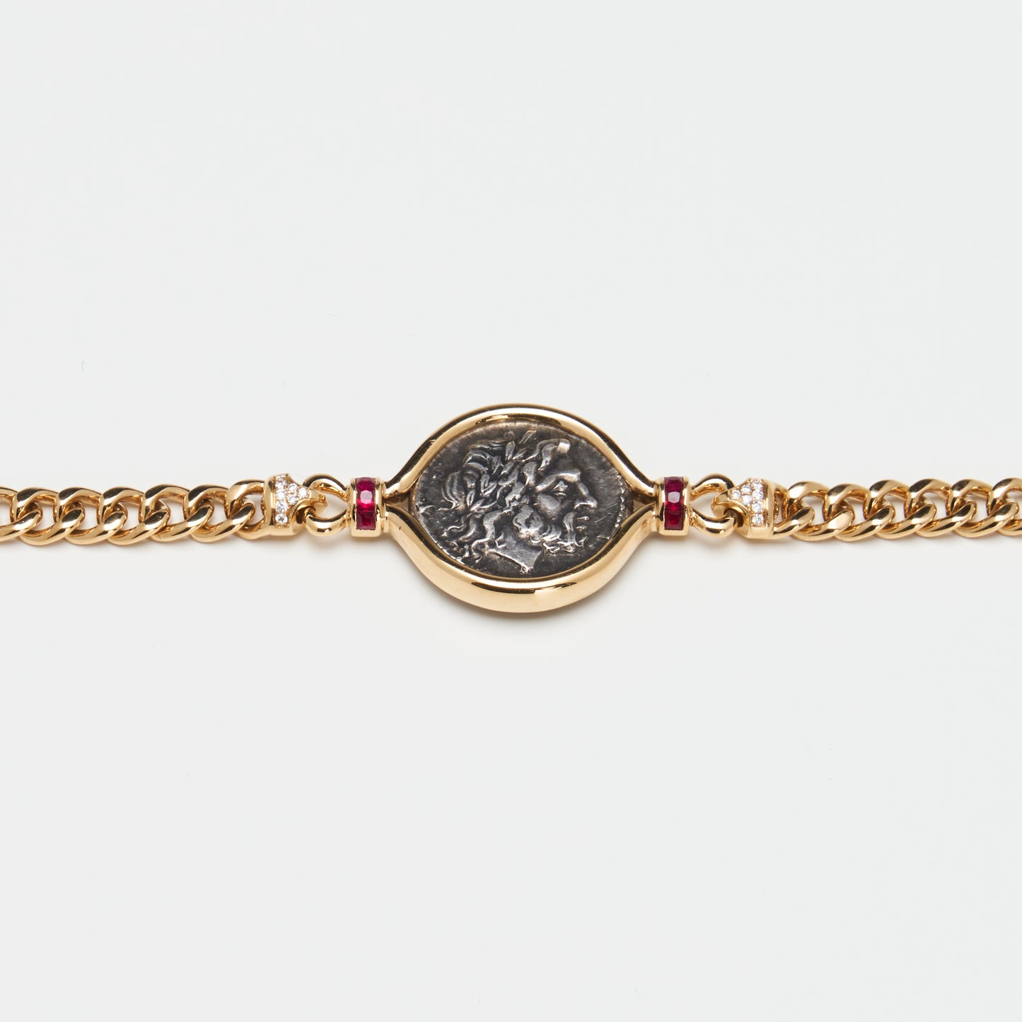 18-karat yellow gold bracelet